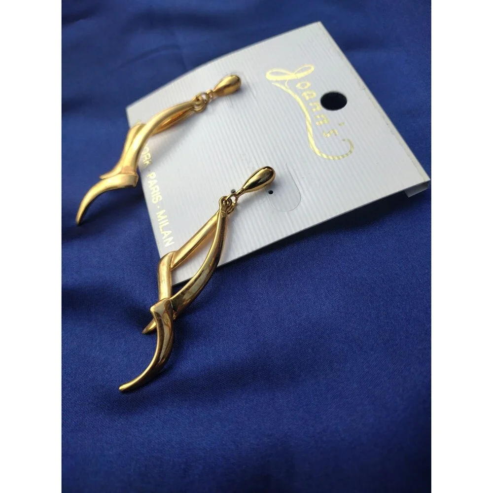 Joann's Vintage Dual Abstract Bars Gold Tone Earrings - Picture 4 of 5